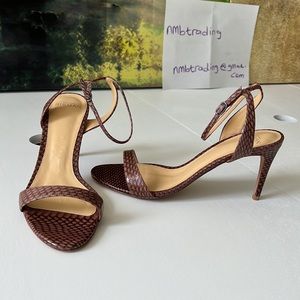 Alexandre Birman textured snake print leather 10M ankle wrap open toe sandals